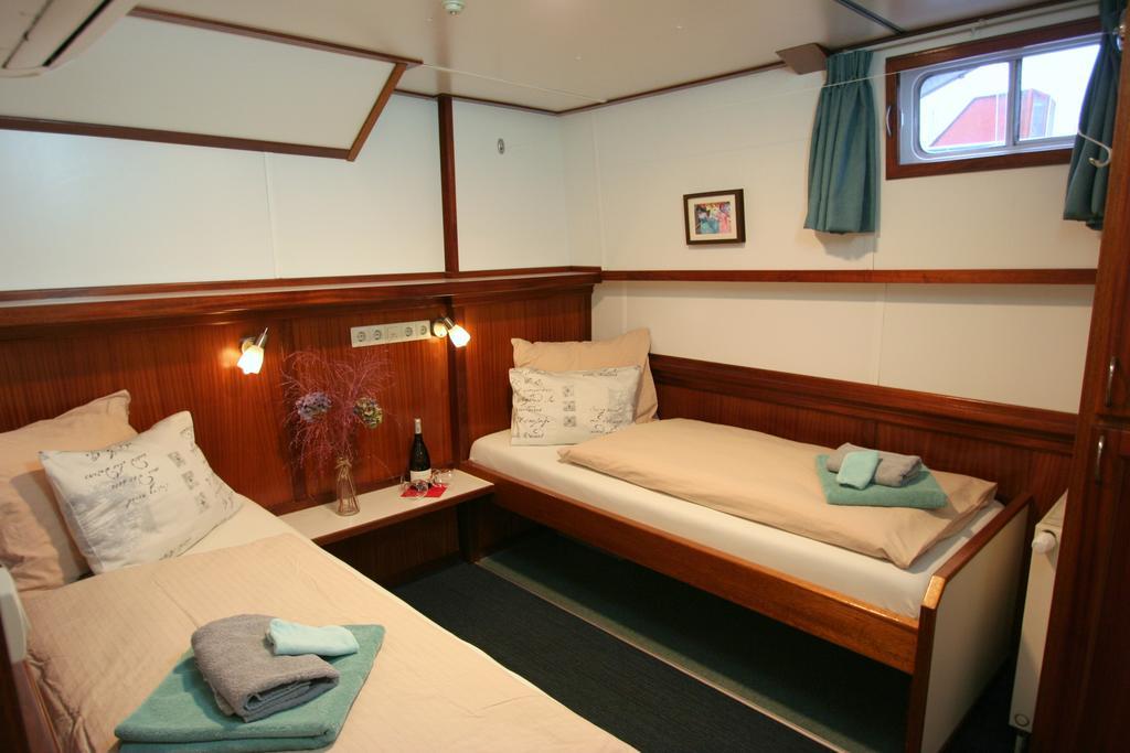 Hotelboat Fiep Amsterdam Luaran gambar